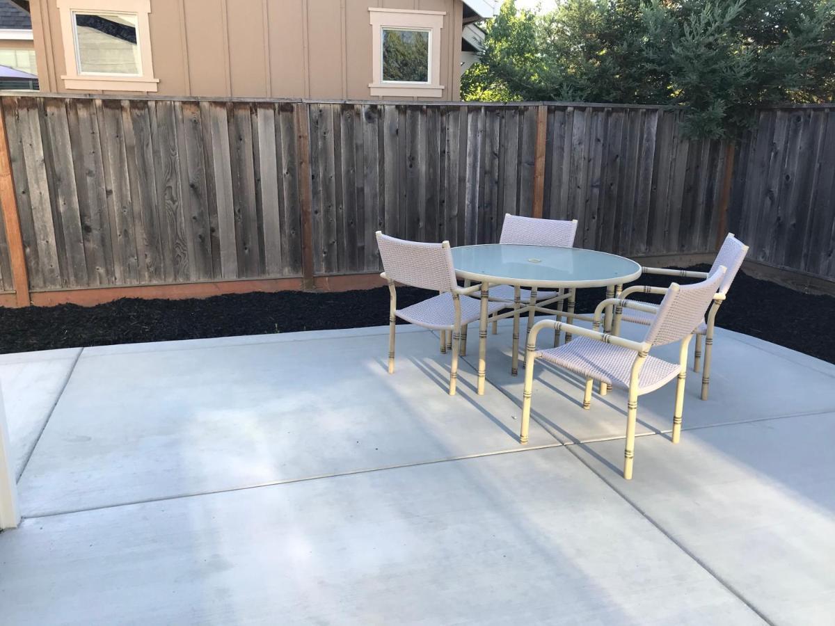 Spacious 3Bd,2Ba, Ideal For Families! サンタローザ エクステリア 写真